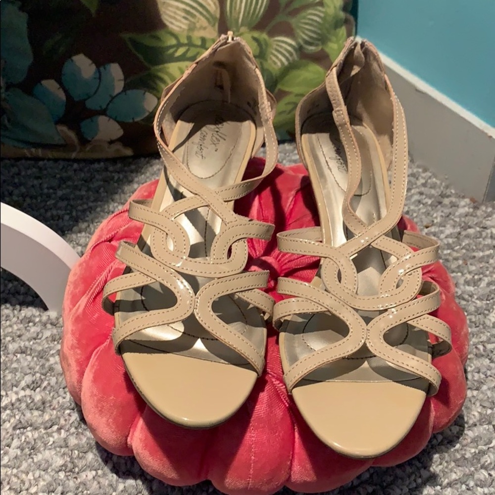 Dexflex  comfort shoes size 10
